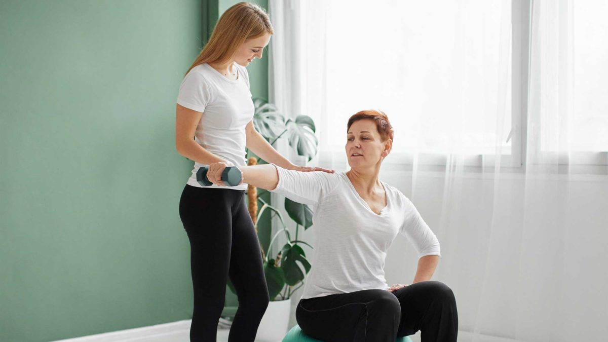 Home Rehabilitation After Sports Injury: When Is It Safe?